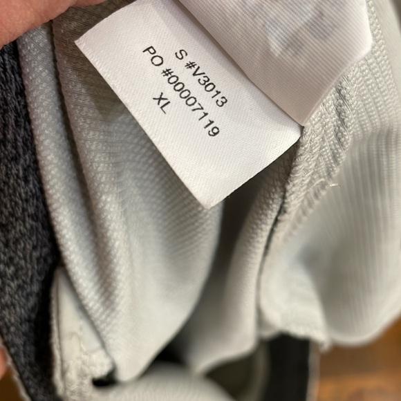 VUORI Men's Train Tech Athletic Shorts Size XL In Grey - Picture 8 of 8